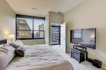 130 S Canal Street #803, Chicago, IL 60606 - Photo 17