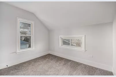 790 Hillview Avenue, West Chicago, IL 60185 - Photo 17