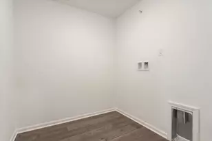 424 Comstock Rd, South Elgin, IL 60177 - Photo 9