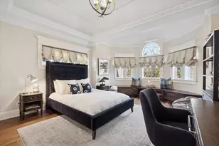 321 E 9th St, Hinsdale, IL 60521 - Photo 23