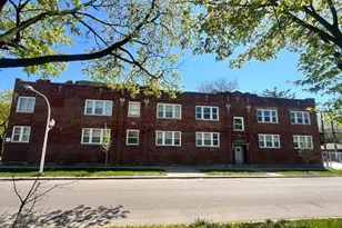 7800 S Burnham Ave, Chicago, IL 60649 - Photo 3