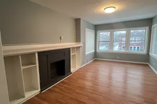 7800 S Burnham Ave, Chicago, IL 60649 - Photo 7