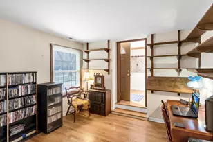 915 N Saratoga Dr, Palatine, IL 60074 - Photo 17