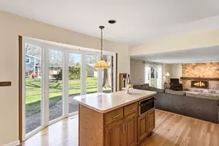 915 N Saratoga Dr, Palatine, IL 60074 - Photo 15