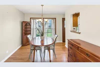 915 N Saratoga Drive, Palatine, IL 60074 - Photo 5