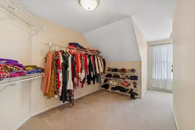 630 Thornwood Way, South Elgin, IL 60177 - Photo 15