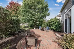 630 Thornwood Way, South Elgin, IL 60177 - Photo 23