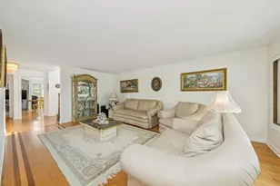 6433 N Drake Ave, Lincolnwood, IL 60712 - Photo 15