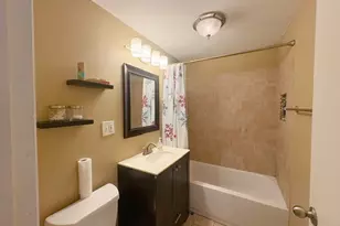 3925 W 47th St, Chicago, IL 60632 - Photo 13
