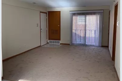 10541 Parkside Avenue #3E, Chicago Ridge, IL 60415 - Photo 3