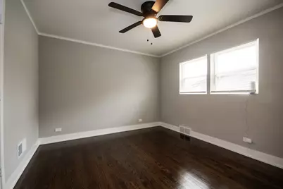 8318 S Blackstone Avenue, Chicago, IL 60619 - Photo 7