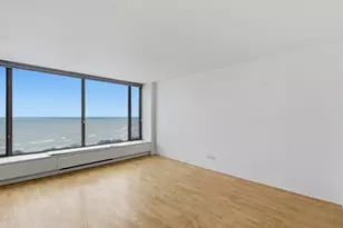 5455 N Sheridan Rd, Chicago, IL 60640 - Photo 11