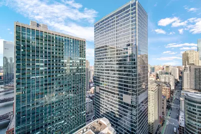 300 N State Street #4303, Chicago, IL 60654 - Photo 15