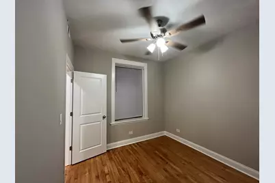 3816 W Montrose Avenue #2, Chicago, IL 60618 - Photo 7