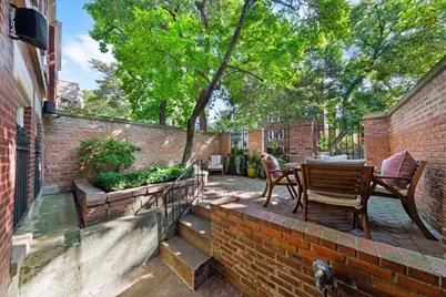 1918 N Bissell Street, Chicago, IL 60614 - Photo 31