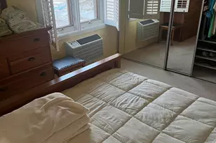 1122 W Lunt Ave, Chicago, IL 60626 - Photo 5