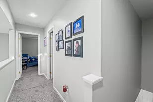 3915 Balmoral Dr, Champaign, IL 61822 - Photo 21