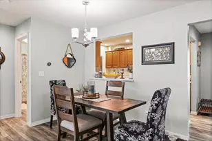 3915 Balmoral Dr, Champaign, IL 61822 - Photo 15