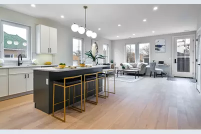 5256 W Newport Avenue, Chicago, IL 60641 - Photo 7