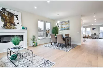 5256 W Newport Avenue, Chicago, IL 60641 - Photo 11