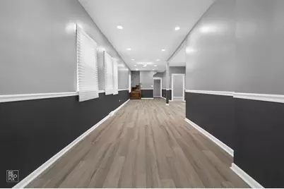 9549 S Calumet Avenue, Chicago, IL 60628 - Photo 11