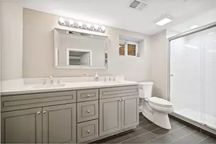 824 Echo Ln, Glenview, IL 60025 - Photo 13
