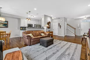 34W655 Roosevelt Ave, Saint Charles, IL 60174 - Photo 7