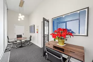 1555 N Dearborn Pkwy, Chicago, IL 60610 - Photo 13