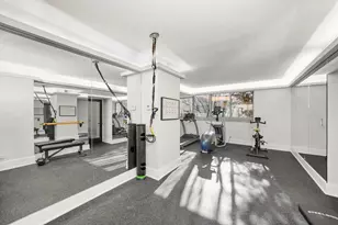 1555 N Dearborn Pkwy, Chicago, IL 60610 - Photo 15