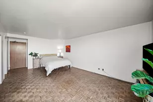 1555 N Dearborn Pkwy, Chicago, IL 60610 - Photo 7