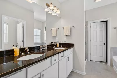 429 Fairway Lane, Sycamore, IL 60178 - Photo 15