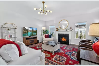 429 Fairway Lane, Sycamore, IL 60178 - Photo 3