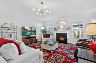 429 Fairway Ln, Sycamore, IL 60178 - Photo 3