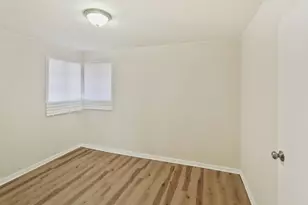 28 Apple Ln, Park Forest, IL 60466 - Photo 11