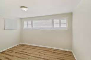 28 Apple Ln, Park Forest, IL 60466 - Photo 9