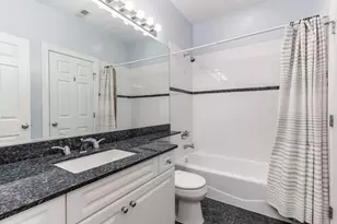 3418 N Ashland Ave, Chicago, IL 60657 - Photo 11