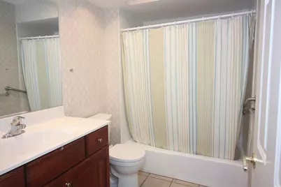 12 S Princeton Court, Arlington Heights, IL 60005 - Photo 17