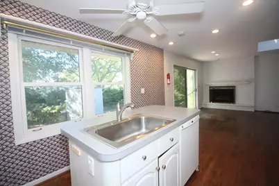 12 S Princeton Court, Arlington Heights, IL 60005 - Photo 9