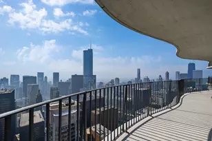 225 N Columbus Dr, Chicago, IL 60601 - Photo 19