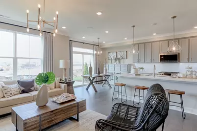 8540 Chadwick Court, Woodridge, IL 60517 - Photo 7