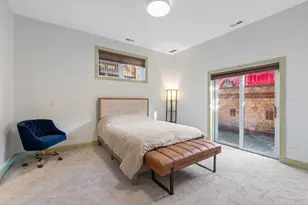 4903 N Winthrop Ave, Chicago, IL 60640 - Photo 9