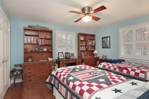 1211 Norman Ln, Deerfield, IL 60015 - Photo 9