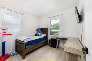 1649 Park Ave, Hanover Park, IL 60133 - Photo 17