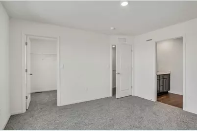 422 Lakeshore Court, Saint Charles, IL 60174 - Photo 13