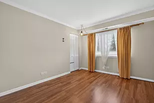 700 Perrie Dr, Elk Grove Village, IL 60007 - Photo 17