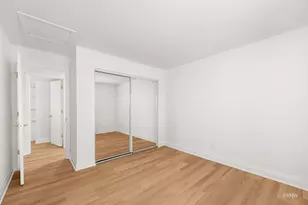 110 Willow Rd, Elmhurst, IL 60126 - Photo 3