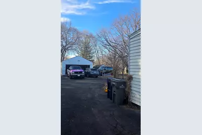 918 Lavoie Avenue, Elgin, IL 60120 - Photo 5