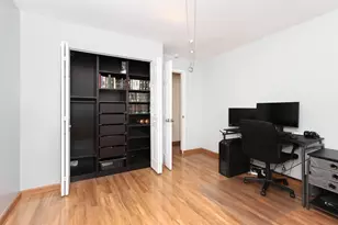 275 Wilmette Ct, Schaumburg, IL 60193 - Photo 21