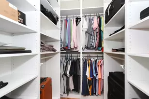 275 Wilmette Ct, Schaumburg, IL 60193 - Photo 17