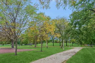 7459 W Catalpa Ave, Chicago, IL 60656 - Photo 29